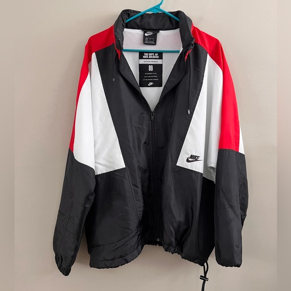 Nike 89 Official Reissue Windbreaker Jacket Black White Red Men's XL - Picture 5 of 6